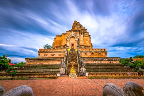 Chiang Man: visite espagnole de Doi Suthep, Wat Pha Lat et Wat UmongVisite en petit groupe
