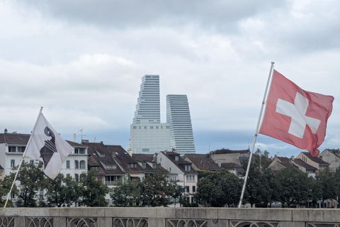 Basel: Guided Walking Tour in small group Basel: Guided Walking Tour in small group in french