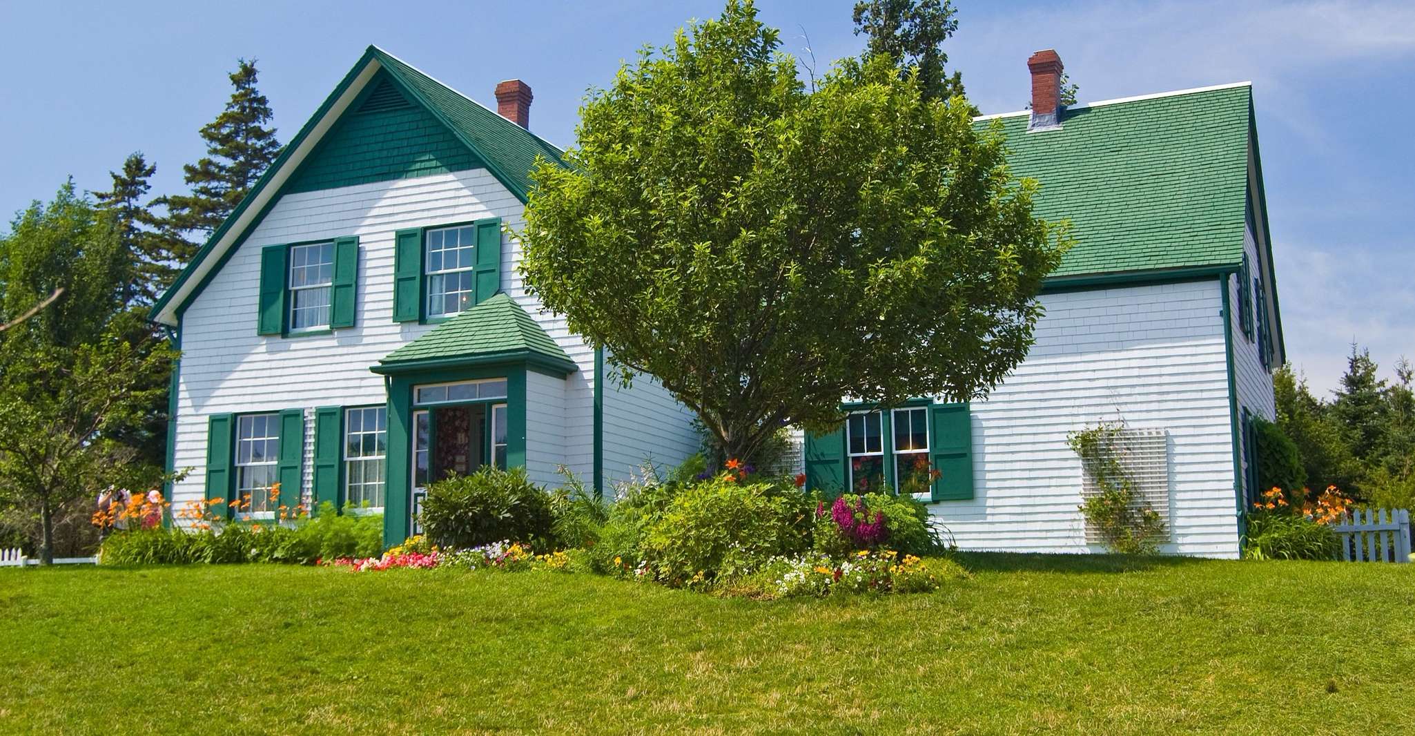 Prince Edward Island, Guided Tour with Anne of Green Gables - Housity