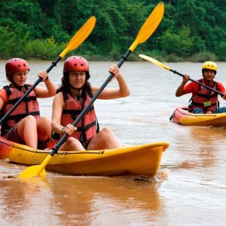 Luang Prabang: Village Trek & Nam Khan River Kayak Tour