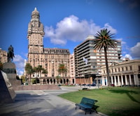 Montevideo, tour de medio día - Hizvo