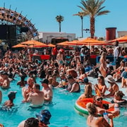 Las Vegas: Skip-the-Line Pool Party Tour