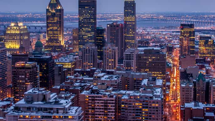 montreal small group evening city tour