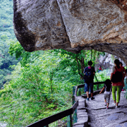 From Taipei: Taroko Gorge Private Tour From Taipei: Taroko Gorge Private Tour