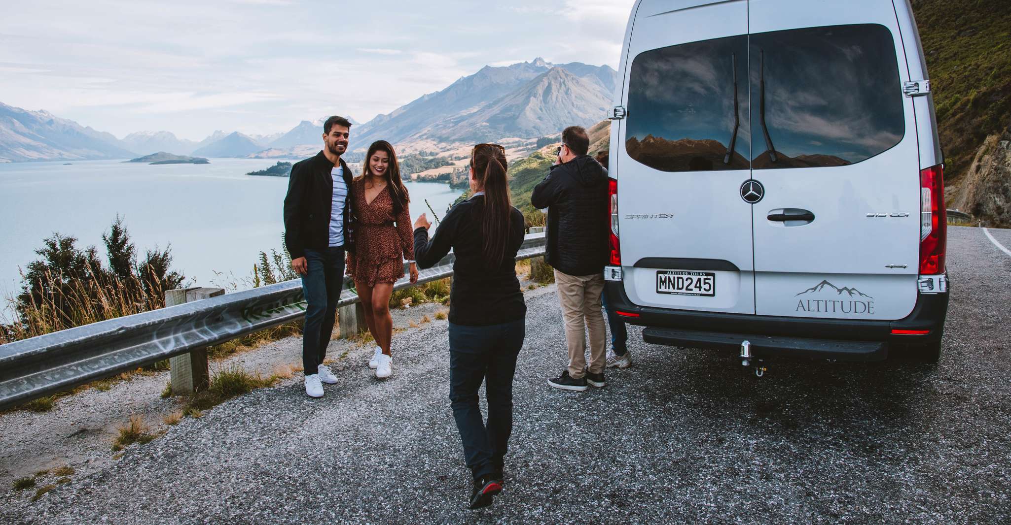 De Queenstown, Glenorchy et Paradise Scenic Tour d'une demi-journée - Hizvo