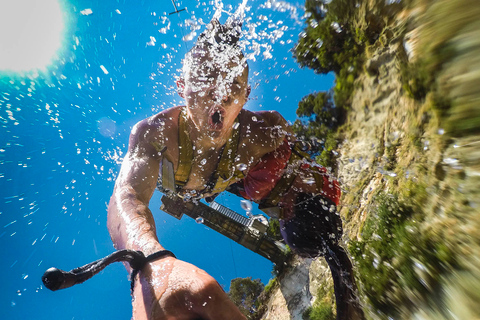 Taupō: AJ Hackett Taupō Bungy – Neuseelands höchster Wasseraufprall!Taupō: AJ Hackett Taupō Bungy – Neuseelands höchster Sprung ins Wasser!
