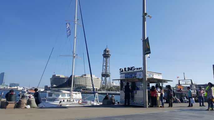 barcelona sunset catamaran cruise with live music