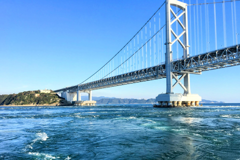 Croisière sur les plus grands bains à remous et déjeuner Bento japonaisLa plus grande croisière dans les bains à remous et le pique-nique Bento à la vue magnifique