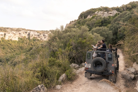Menorca: Full-day 4WD Safari Tour Menorca: Island Discovery 4WD Safari Tour