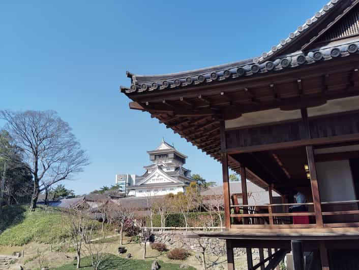 Fukuoka: Kokura Castle and Garden Guided Tour - Kitakyushu