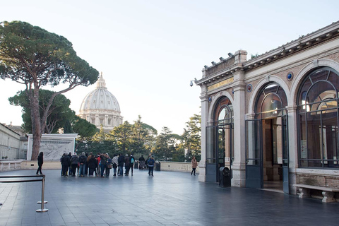 Roma: sin colas en Museos Vaticanos y Capilla SixtinaTour en grupo en inglés