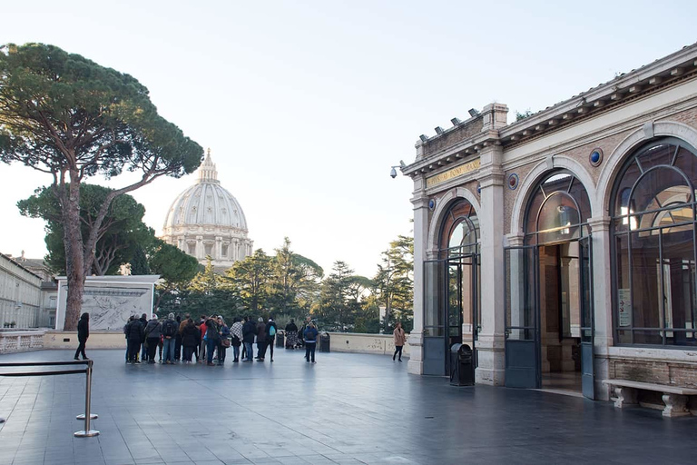 Rome: billets coupe-file pour le Vatican et chapelle SixtineVisite de groupe en anglais