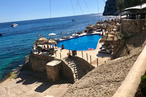 Andratx: passeio de barco pela costa sul de Maiorca com mergulho com snorkelPasseio de barco costeiro de 8 horas no sul de Maiorca com mergulho com snorkel