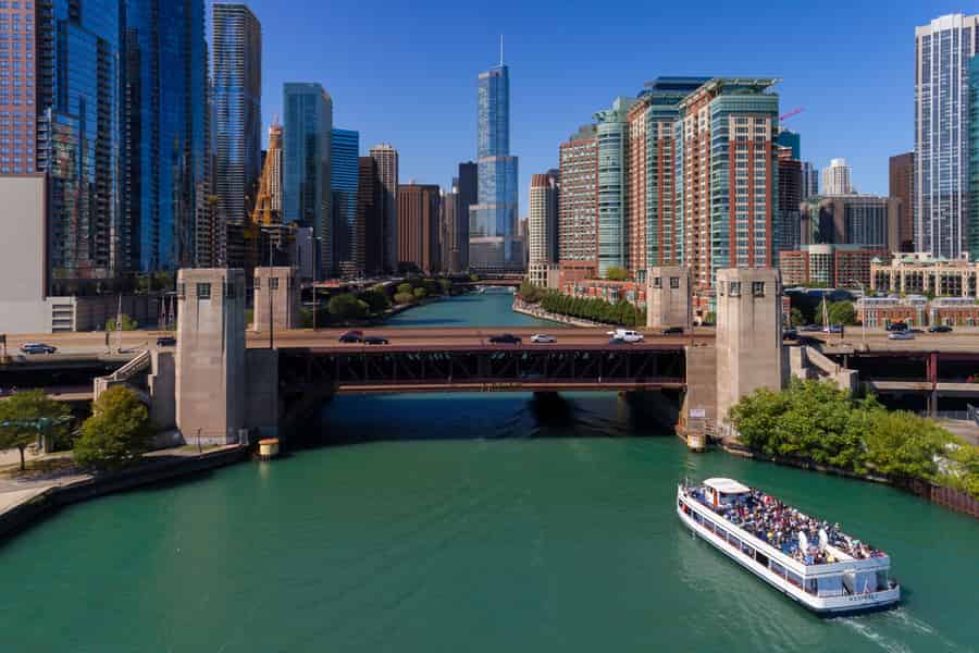 Chicago: 45-minütige, familienfreundliche Architektur-Flussfahrt. Foto: GetYourGuide Chicago: 45-minütige, familienfreundliche Architektur-Flussfahrt. Foto: GetYourGuide