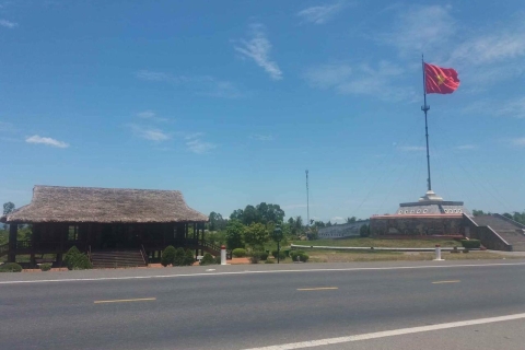 Hue: tour de zona desmilitarizada de día completoExcursión de día completo a la zona desmilitarizada de la ciudad de Hue