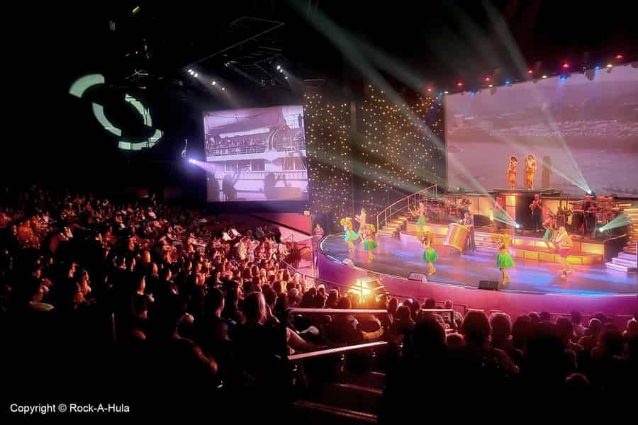 Waikiki: Rock-A-Hula-Show Ticket und Buffet-Option. Foto: GetYourGuide