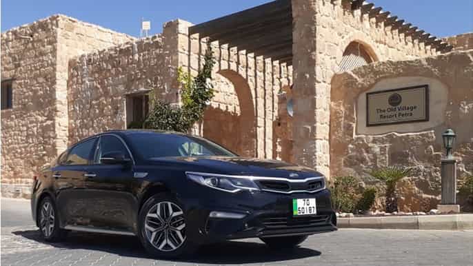 amman private 1way transfer between the airport and petra