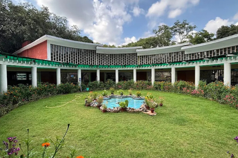 Bangalore: Heritage Centre and Aerospace Museum Guided Tour