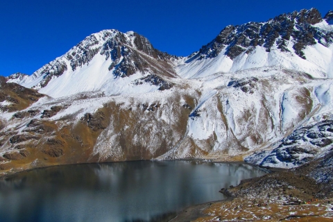 From La Paz: Austria Peak One-Day Climbing Trip Group Tour