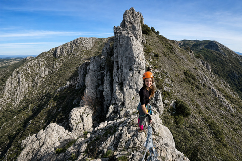León: Guided Via Ferrata Climbing Adventure Valdetorno Via Ferrata in Sabero - Level 2