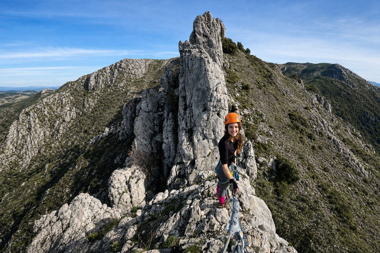 León: Guided Via Ferrata Climbing Adventure Valdetorno Via Ferrata in Sabero - Level 2