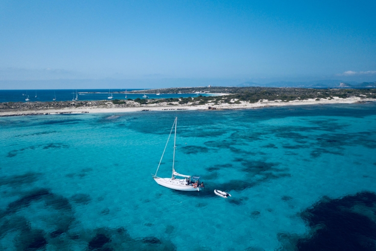 From Ibiza: Full-Day Sailing Tour to Formentera Group Tour