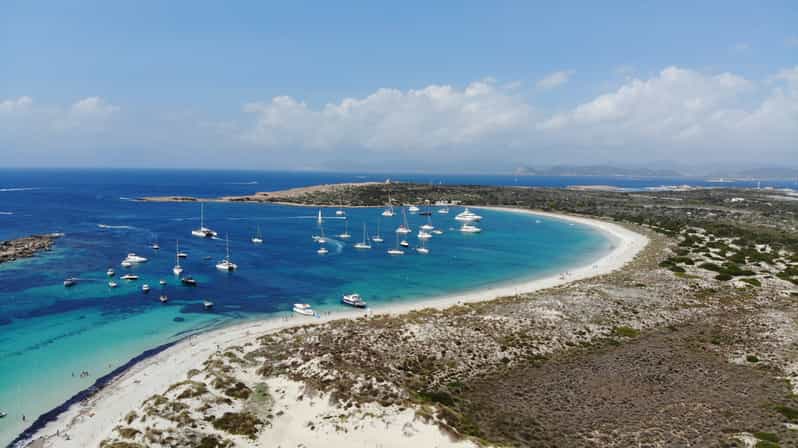 Mit Der Fähre Von Ibiza Nach Formentera Von Ibiza aus: Ganztägige Segeltour nach Formentera | GetYourGuide