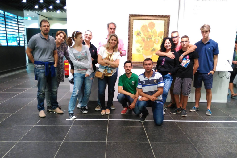 Amsterdam: Van Gogh Museum Guided Tour with EntryVan Gogh Museum Guided Tour in Spanish