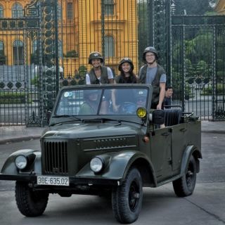 Hanoi: cultuur- en sightseeingtour in vintage GAZ-69 Jeep