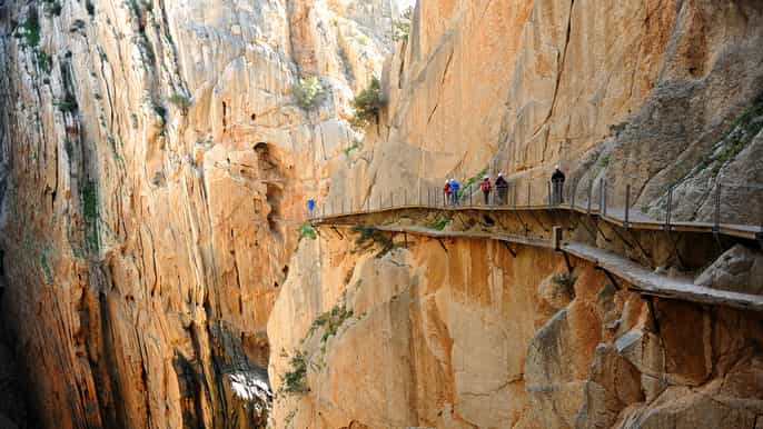 From Málaga: Caminito del Rey Small-Group Tour with Picnic