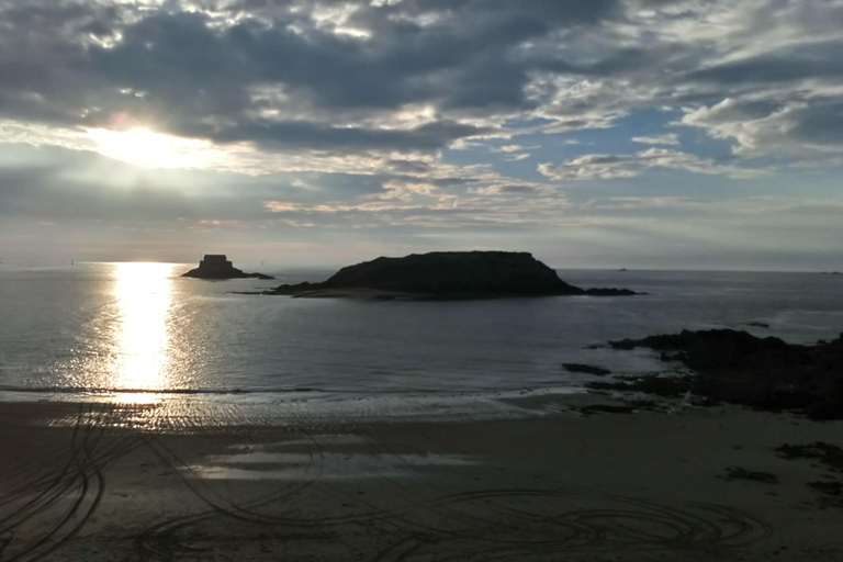 Saint-Malo: Dinan, Fort la Latte, & Cap Fréhel Private Tour