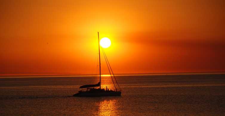 Adelaide: Glenelg Sunset Catamaran Cruise with Drink