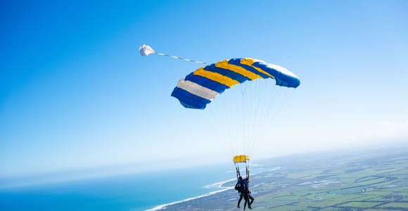 Melbourne: Tandem Skydive over the Great Ocean Road + Transfer