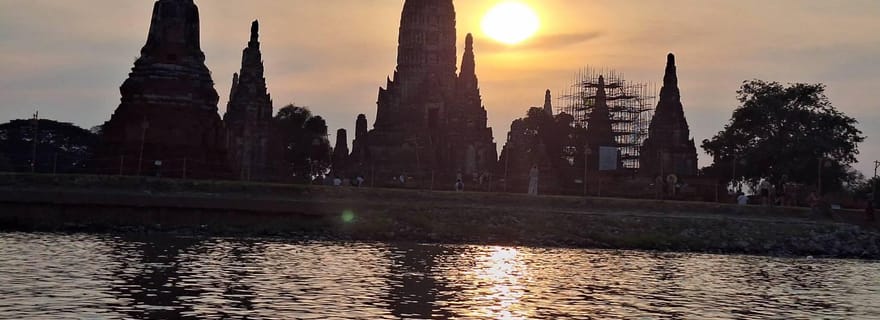Visite d'Ayutthaya au crépuscule : Grand Bouddha et sortie en bateau