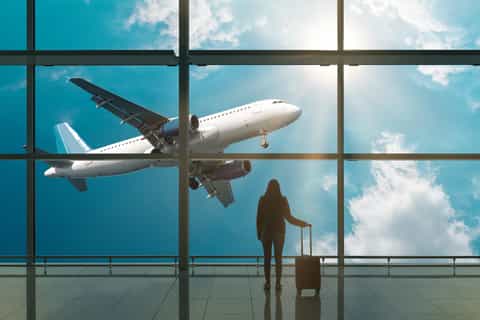 Lisbon: Transfer to/from Portela Airport