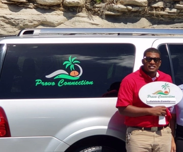 Providenciales: Return Private Luxury Airport Transfer