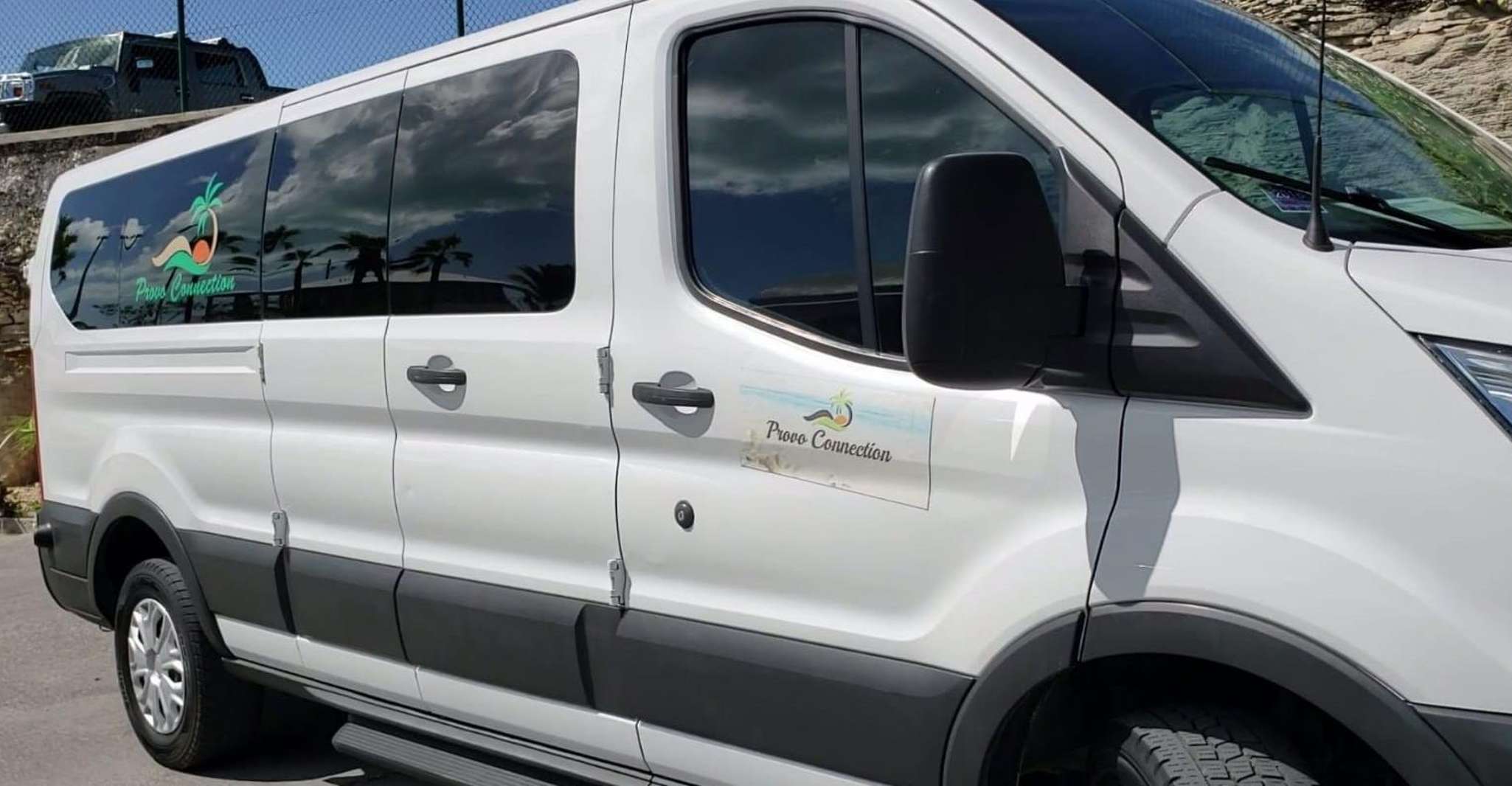 Providenciales Airport Shared Round Trip Shuttle - Housity