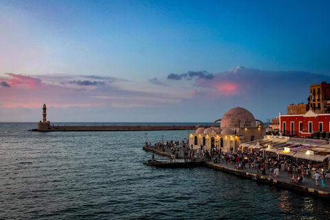 Heraklion: dagtocht Chania, het meer van Kournas en RethymnoOphalen van Agia Pelagia, Lygaria en Fodele