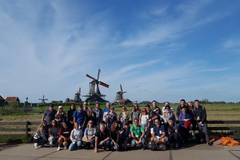 Ab Amsterdam: Windmühlen von Zaanse Schans Tour auf Spanisch