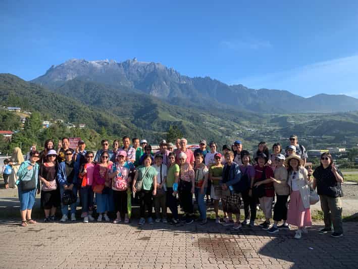 Sabah: Kinabalu Park, Poring Hot Springs & Desa Farm Tour