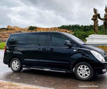 Phnom Penh: Private One-Way Transfer to/from Sihanoukville