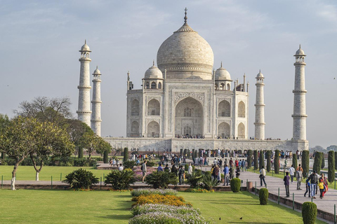 Agra: Excursão ao nascer do sol do Taj Mahal com passeio no interior do MausoléuTour particular sem ingresso e pequeno-almoço