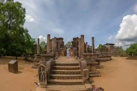 Polonnaruwa Sight Seeing Tour and Minneriya Elephant Safari