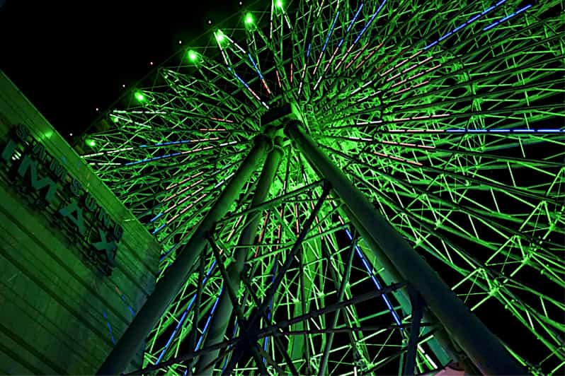 Taipei Miramar Ferris Wheel billet GetYourGuide