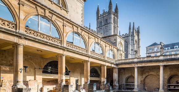 Bath: Private Walking Tour