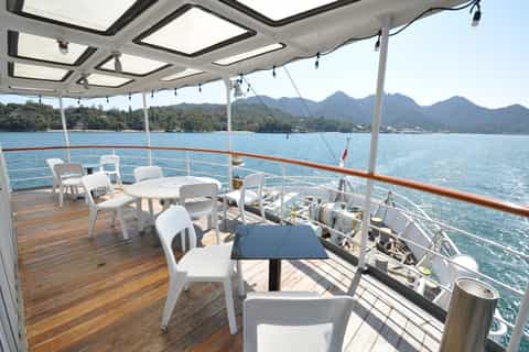 Hiroshima: Hiroshima Bay and Torii Gate Lunch Cruise
