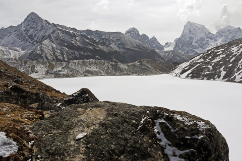 Everest High Altitude Transverse – Two High Passes – 21 Days Tribhuvan International Airport- Meeting Point