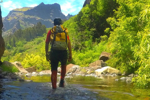 Madeira: &quot;Lokoloko&quot; Canyoning Level 2Funchal: Half-Day Intermediate Canyoning