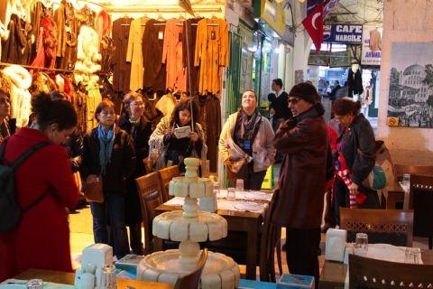 Après-midi d'une demi-journée : Promenade du Grand BazarVisite guidée d'une demi-journée : Grand Bazar d'Istanbul