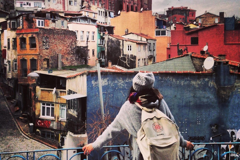 Istanbul: 3-stündiger Spaziergang durch das Viertel FenerIstanbul: Stadtrundgang durchs griechisch-orthodoxe Fener